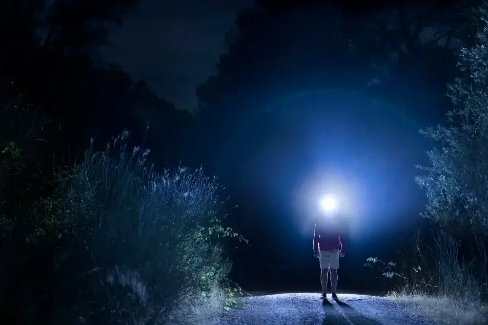 Bien s'équipé pour une randonnée nocturne